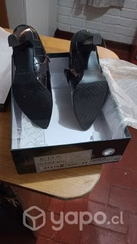 Hermoso Botin negro EDA MANZINI - Imagen 4