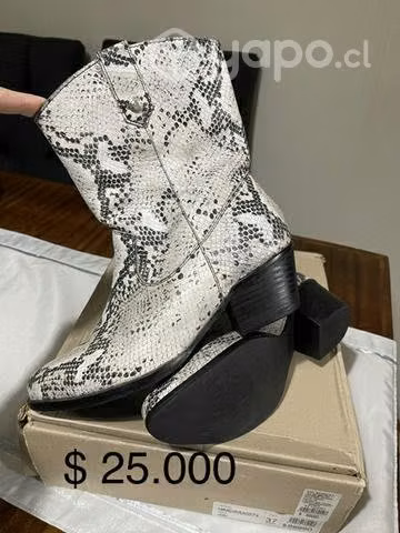 Botines y zapatillas