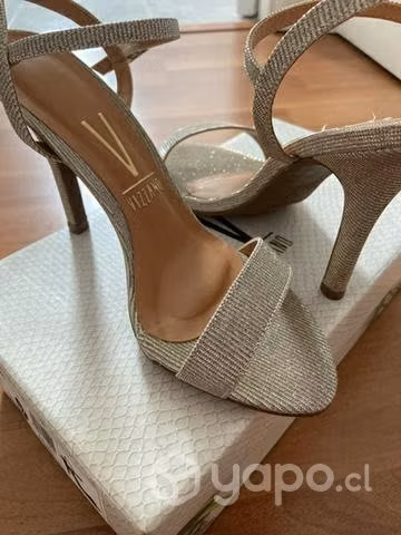 Zapatos de fiesta plateados talla 37