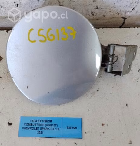 Tapa Exterior Combustible (CSG137) Chevrolet Spark