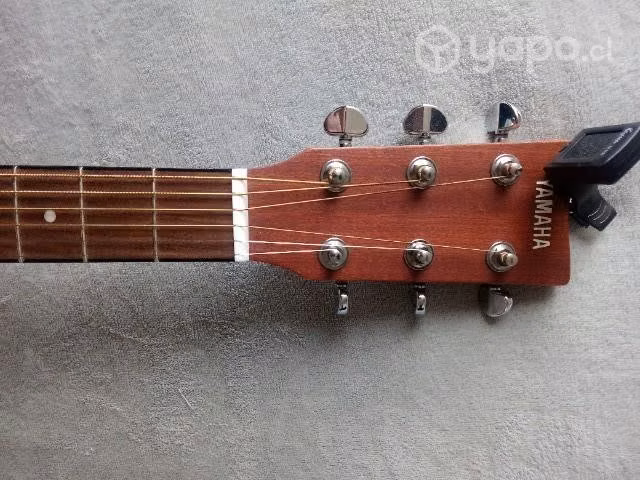 Guitarra acústica Yamaha