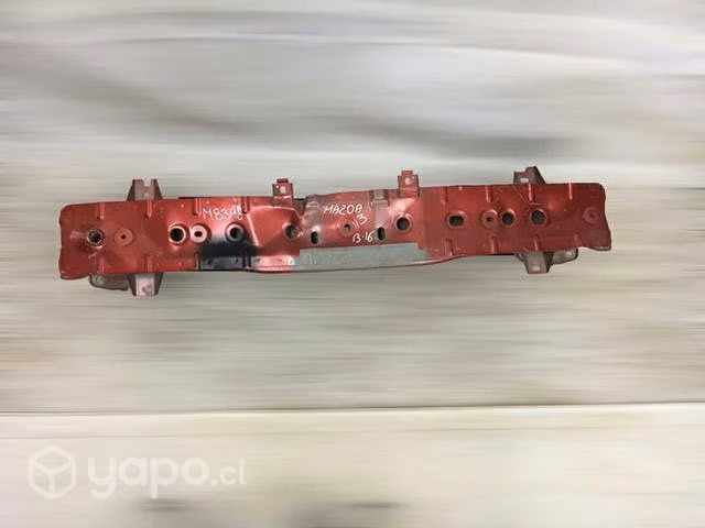Refuerzo delantero mazda 