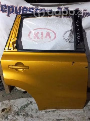 Puerta suzuki Vitara trasera derecha