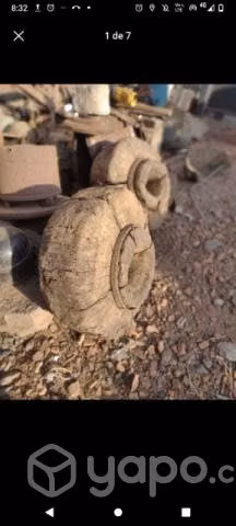 Rueda de carreta antigua