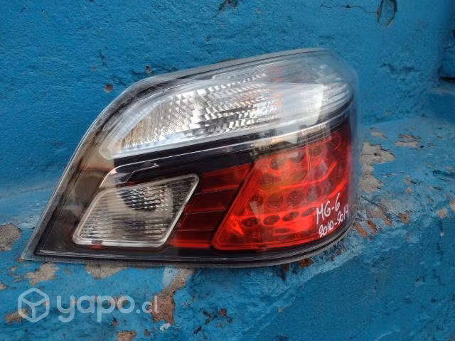 Foco trasero der MG  - Imagen 4