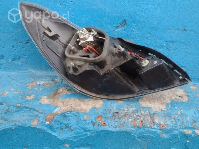 Foco trasero der MG  - Imagen 5