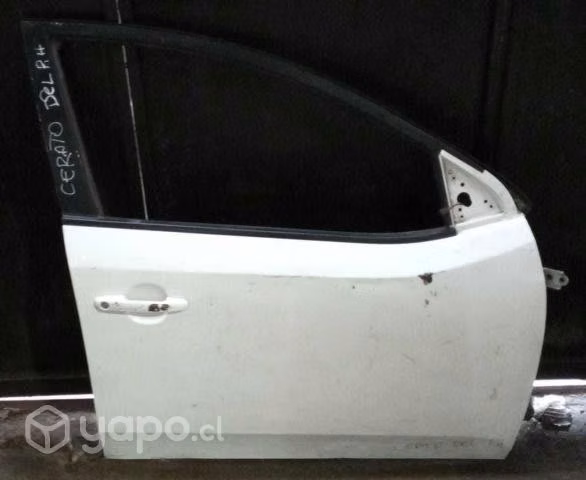 Puerta delantera derecha kia cerato