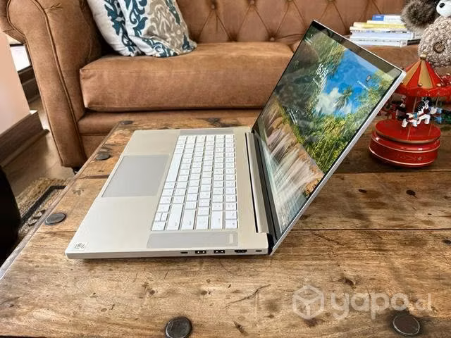 Razer blade 15 - oled 4k 60hz- geforce rtx 2070 - Imagen 2