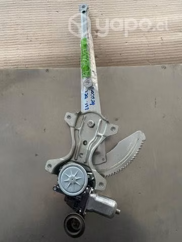 Cremallera alza vidrio puerta del izq Daihatsu Ter
