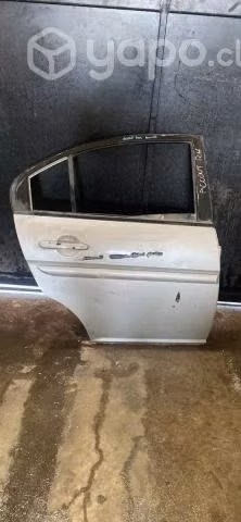 Puerta Trasera Derecha Hyundai Accent