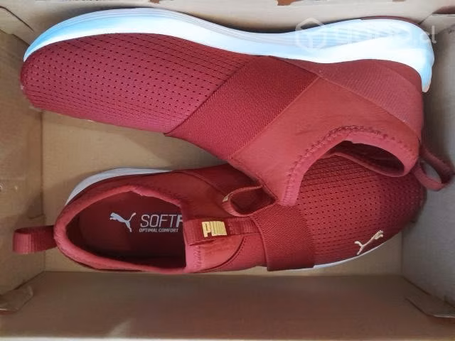 Zapatillas PUMA N°40, nuevas.