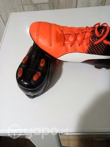 Sapatos de futbol