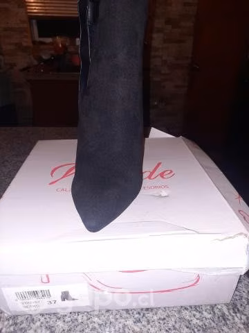 Botín gamuza número 37 marca weide