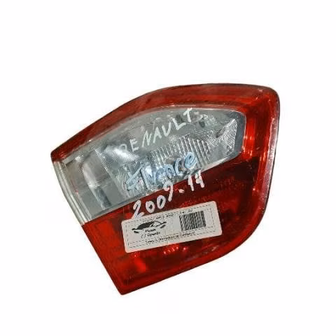 Foco derecho maleta renault fluence 2014