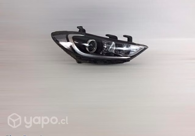 Foco óptico RH Hyundai Elantra 2016 2020