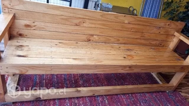 Silla de madera