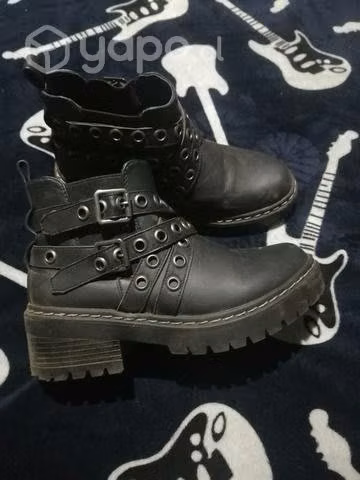 Botas en excelente estado - Imagen 4