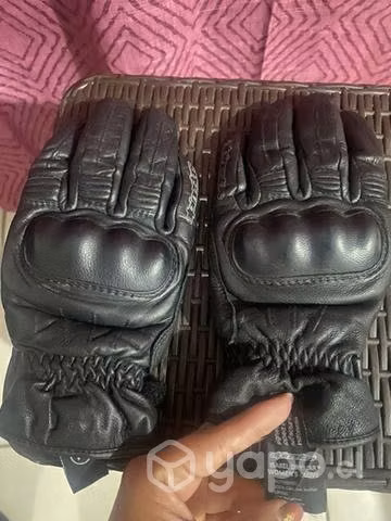Guantes de cuero