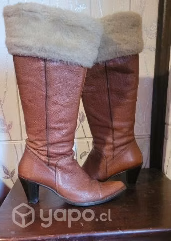 Botas pollini 100% cuero . - Imagen 2