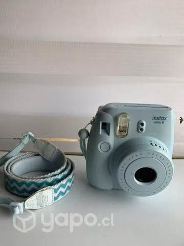 Cámara instantánea instax mini 8