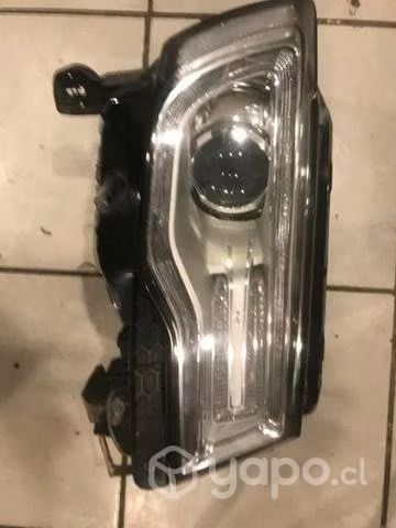 Óptico derecho Jeep Grand cherokee 2018
