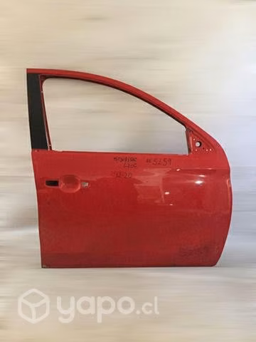 Puerta Delantera RH Mitsubishi L