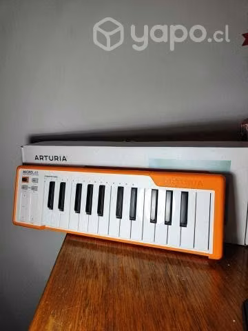 Controlador Midi Microlab Arturia - Imagen 4