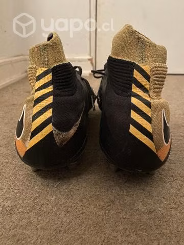 Hypervenom profesionales