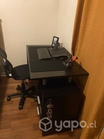 Lindo Escritorio + Silla