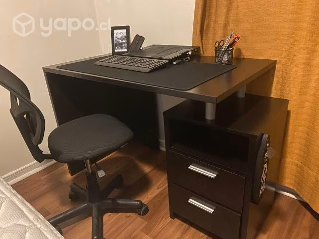 Lindo Escritorio + Silla