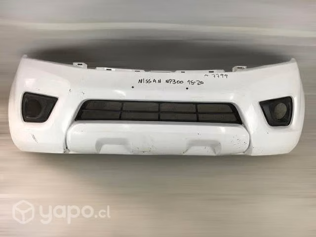 Parachoque delantero Nissan np