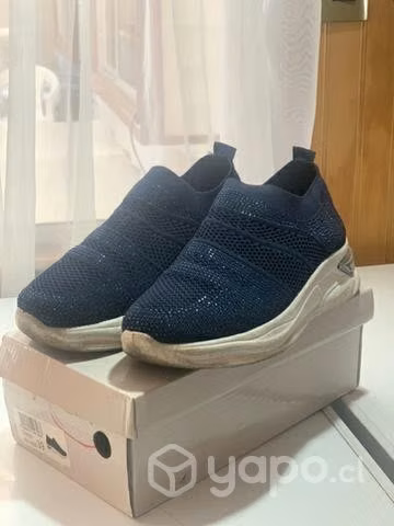 Zapatillas mujer talla 38 como nuevas