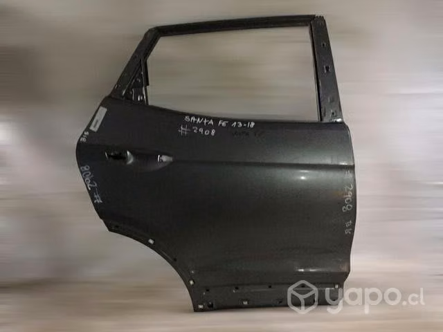 Puerta Trasera RH Hyundai Santa Fe 2013 2018