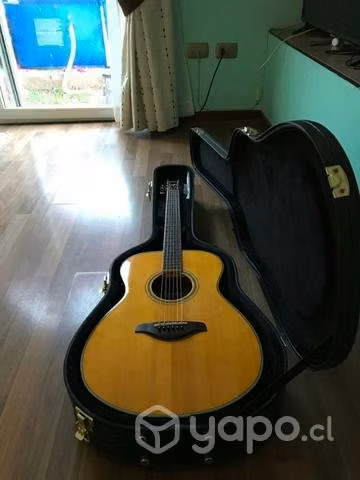 Guitarra Yamaha Fs-ta con CASE