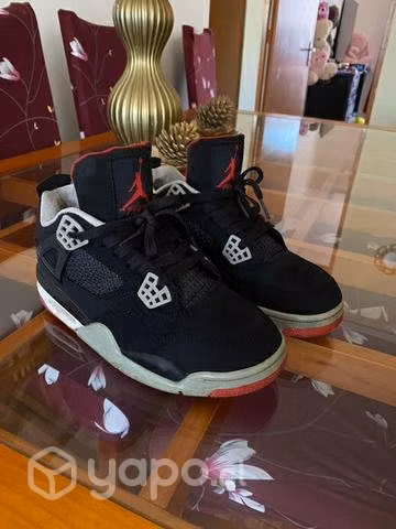 Jordan Retro 4