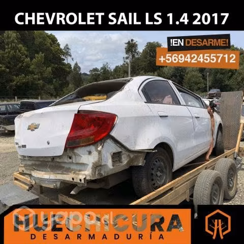 Moldura chevrolet sail ls 2017