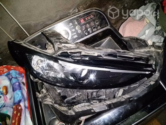 Mazda  optico derecho original impecabl