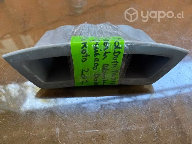 Moldura tapiz puerta delantera izquierda Dodge Dak