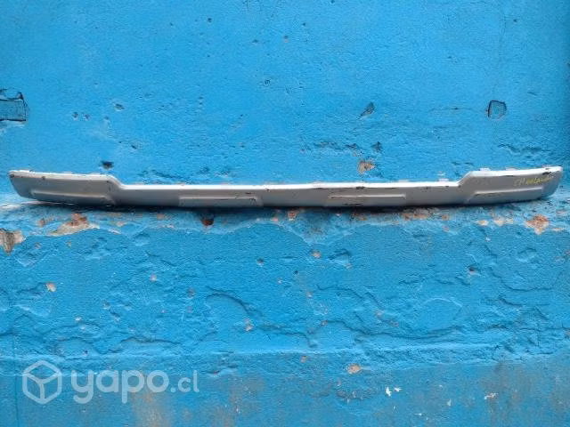 Moldura de parachoque trasero Chevrolet Orlando 14