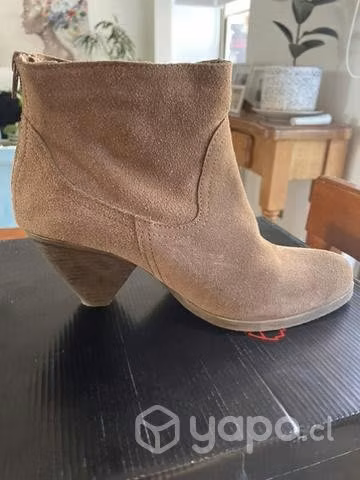 BOTINES poco uso