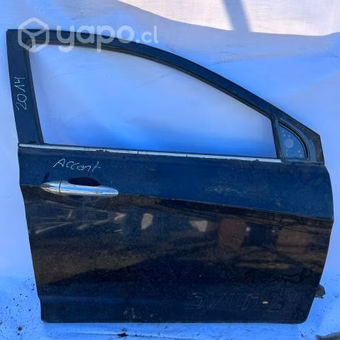 Puerta trasera derecha Hyundai accent 2014