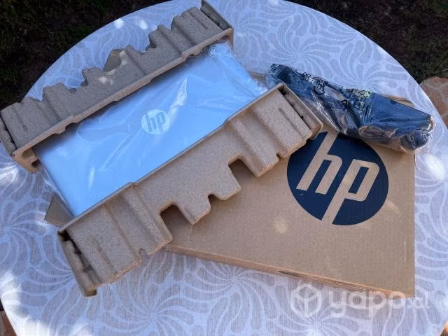 HP 14 PAVILION x360 CORE i5 / 8GB RAM / 512GB SSD