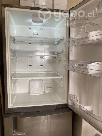 Whirpool Refrigerador automatico - Imagen 2