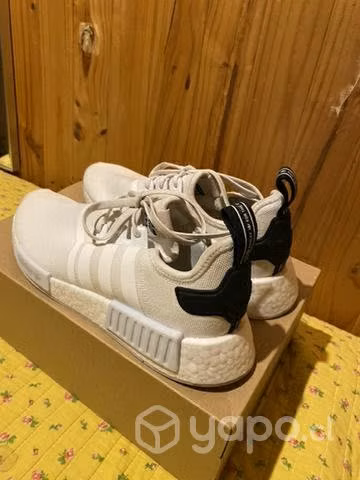 Adidas NMD R1 Parley