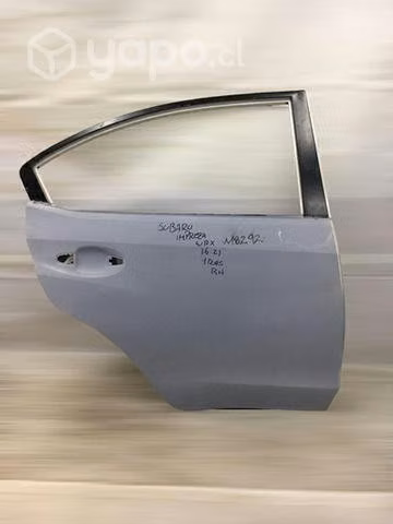 Puerta trasera rh subaru Impreza wrx 2016-2021