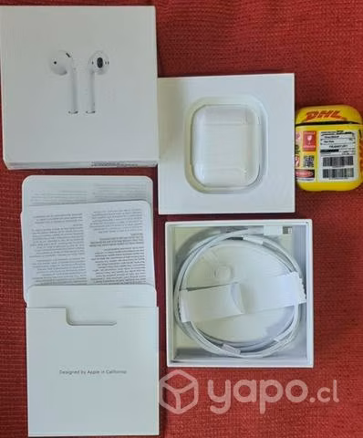 Teléfono iPhone 11 con AirPods