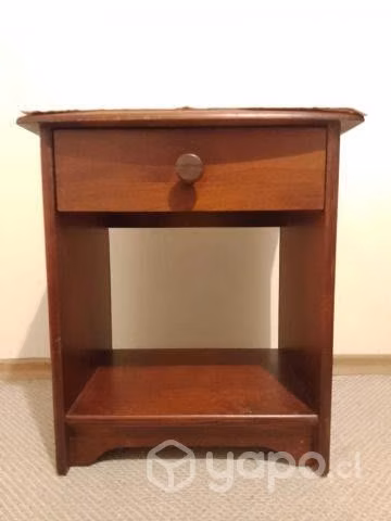 Velador de madera