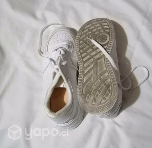 Zapatilla mujer poco uso - Imagen 3