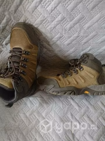 Zapatos y zapatillas
