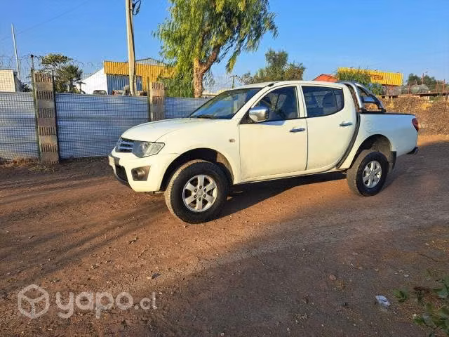 Cardan Mitsubishi L usado